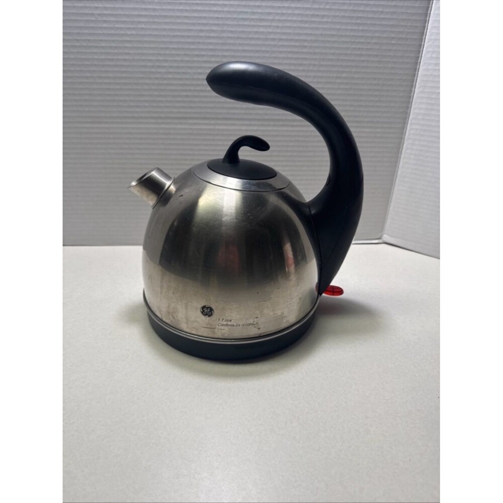 GE Stainless Steel 10 Cup Cordless Kettle Model 168950 - Kettle Only - No Cord